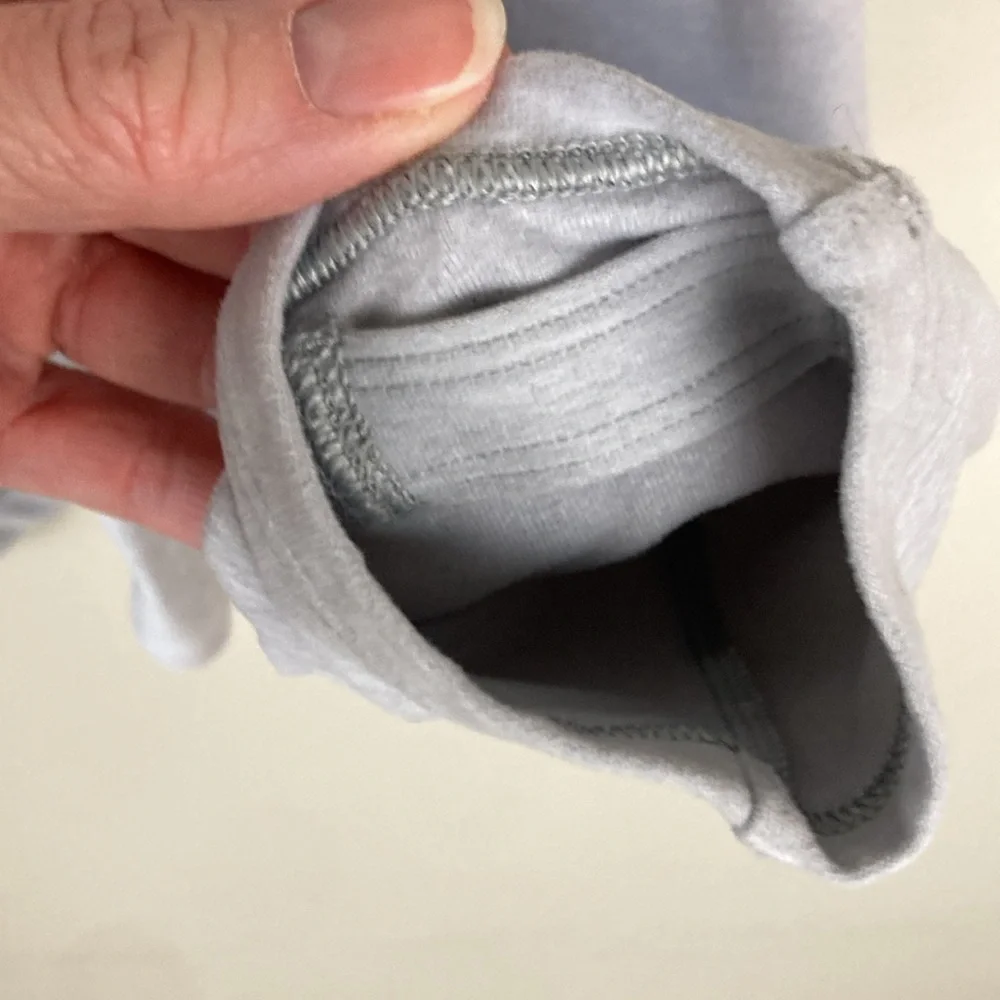 Lululemon men’s long-sleeve 124 gray/blue shirt, medium - Picture 4 of 16
